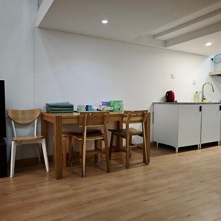 Inestin Shanghai Apt Hongfeng Road Esterno foto